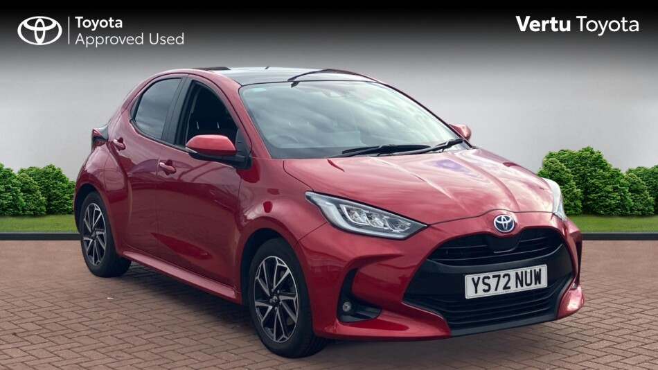 Toyota Yaris 1.5 Hybrid Design 5dr CVT Hybrid Hatchback